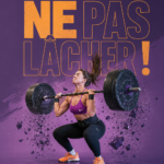 Affiche inspirante Nike sur un mur de bureau