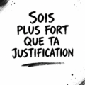 Femme souriante affichant détermination, symbole de dépassement de soi.
