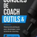 Femme s'entraînant avec des haltères dans une salle de sport, illustrant l'importance des outils d'entraînement.
