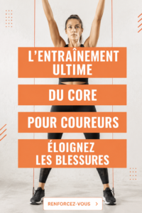 Femme s'étirant après un entraînement abdominals en extérieur, pour éviter les blessures en course.