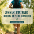 Femme courant paisiblement dans un parc, pratiquant la course consciente.